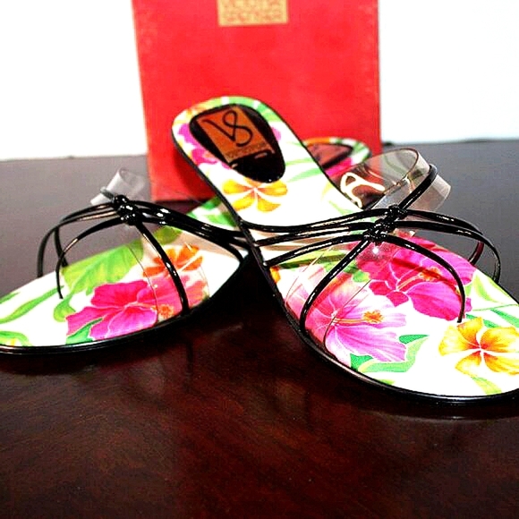 ✨ Victoria Spenser Cleary Cute Sandals | Size 8 | Floral Slide | New in Box - Picture 2 of 12